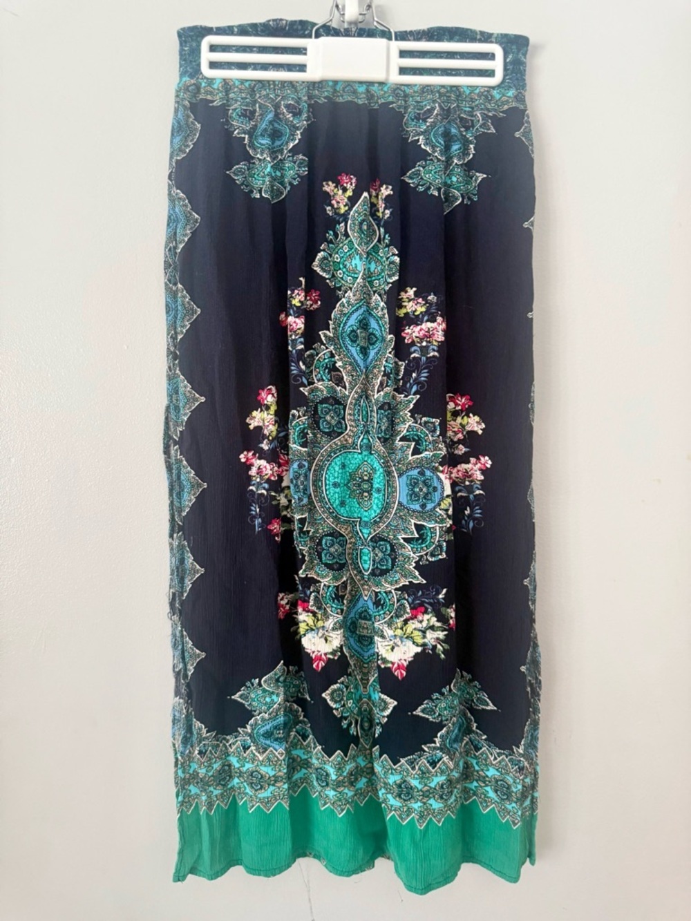 EUC As U Wish Bohemian Paisley Border Print Maxi Skirt | Hippie Chic